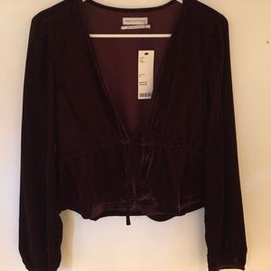 Velvet tie long sleeve top